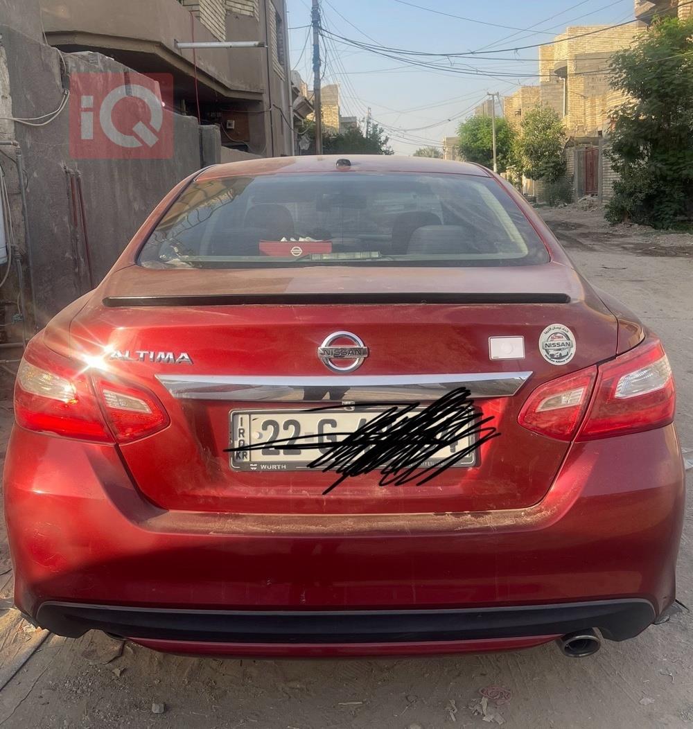 Nissan Altima